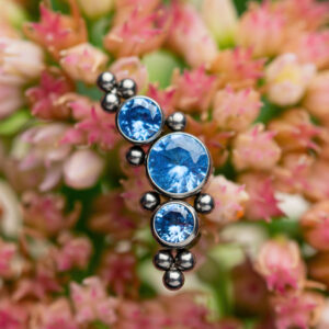 Lyra - Clou d'oreille aux pierres lumineuses