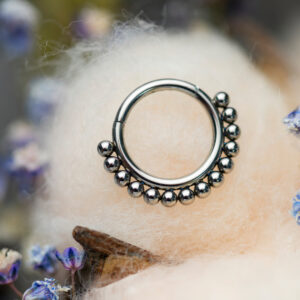 Eran — Anneau ornemental